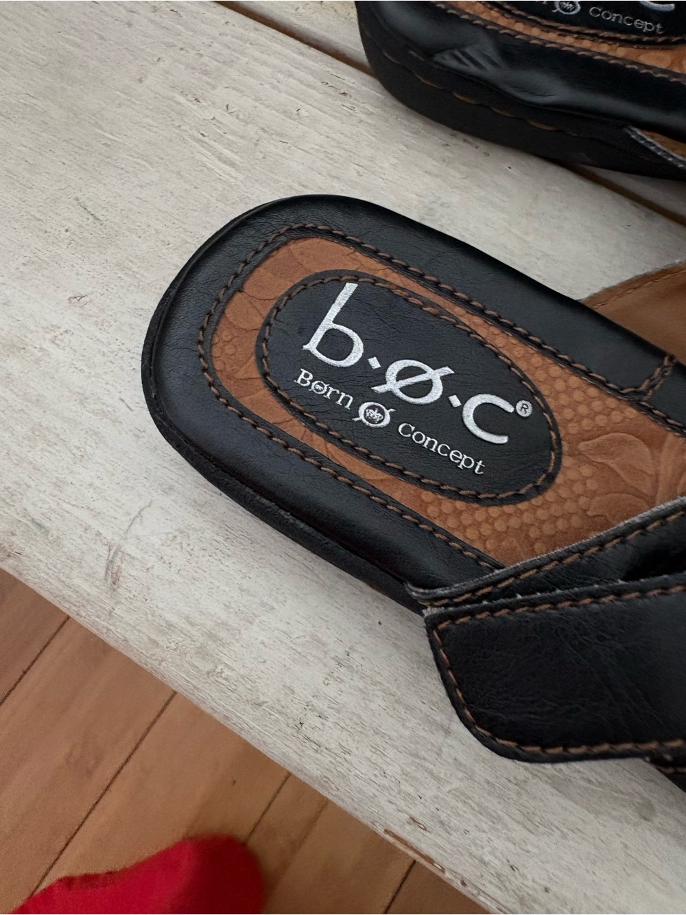 b. o. c Born Concept Tacory Black Flat Sandal Leather Size 6 - Picture 9 of 11